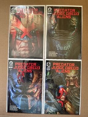 Predator vs. Judge Dredd vs. Aliens #1–4 Dark Horse Comics / IDW Publishing